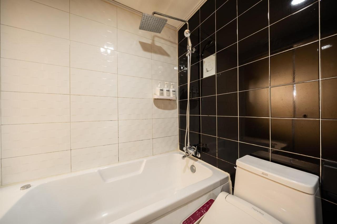 Guri Lexy Hotel Kültér fotó