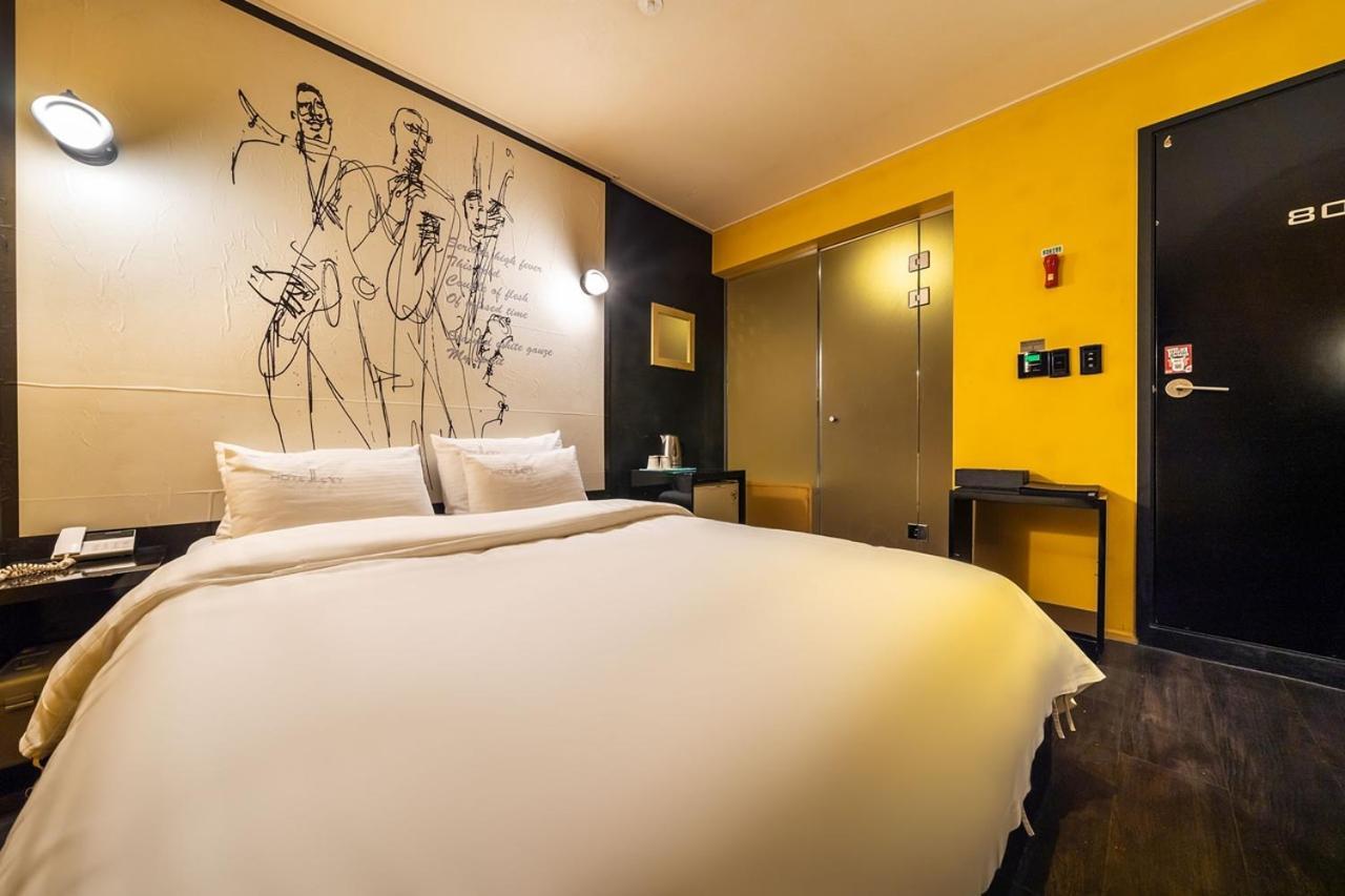Guri Lexy Hotel Kültér fotó