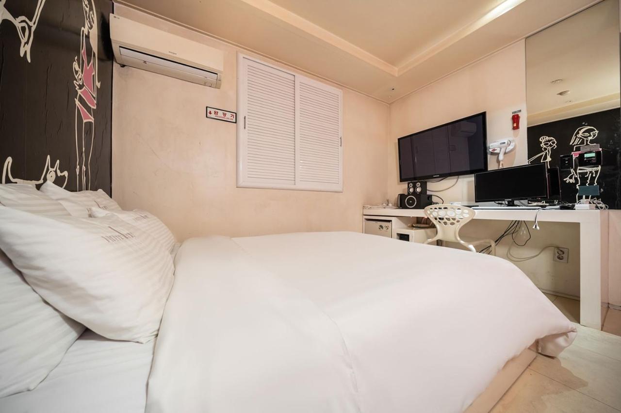Guri Lexy Hotel Kültér fotó