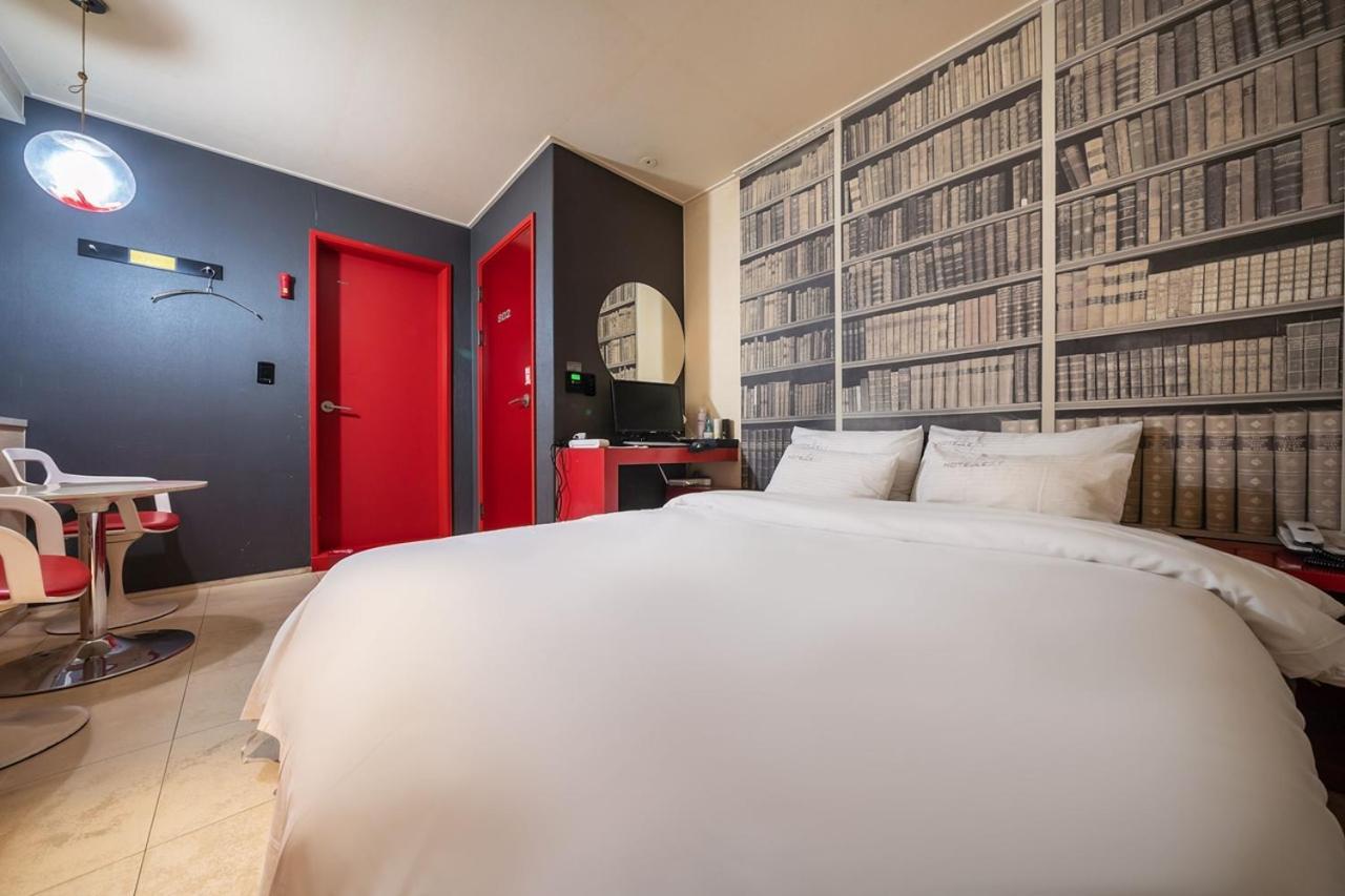 Guri Lexy Hotel Kültér fotó