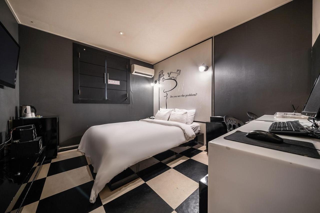 Guri Lexy Hotel Kültér fotó